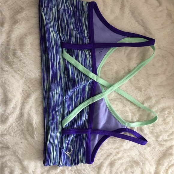 Various Girls Sports Bras - Picture 7 of 8